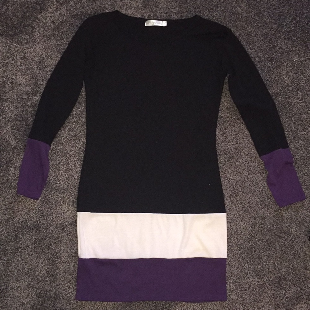 Slim long sleeved dress